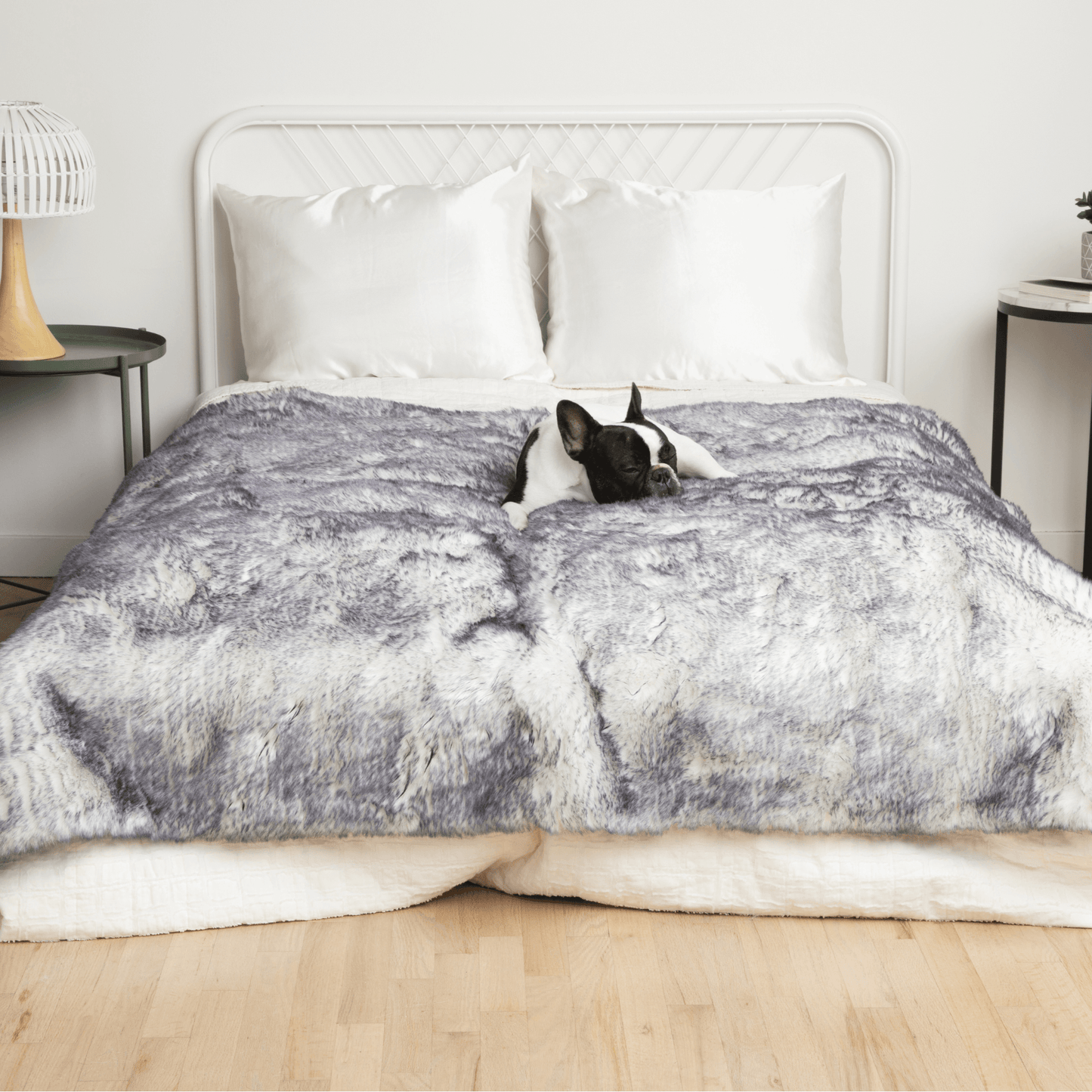 PupProtector™ Luxe Waterproof Faux Fur Blanket - Ultra Plush Arctic Fox Large (80"L X 62"W) Dog Blanket Paw