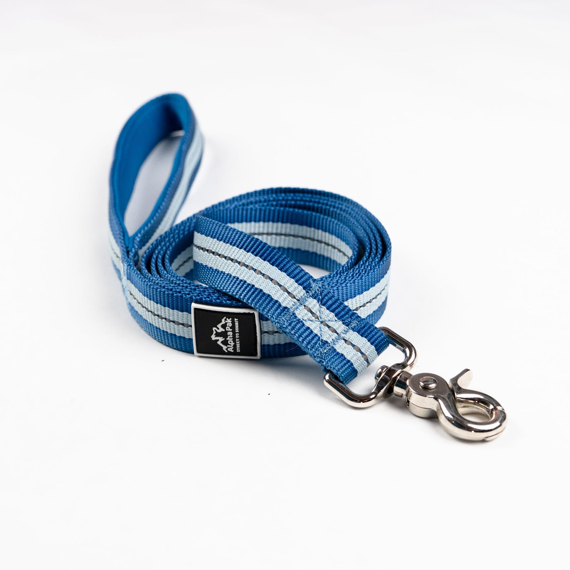 Classic Adventure Flat Dog Leash Blues FLAT LEASHES Alpha Pak