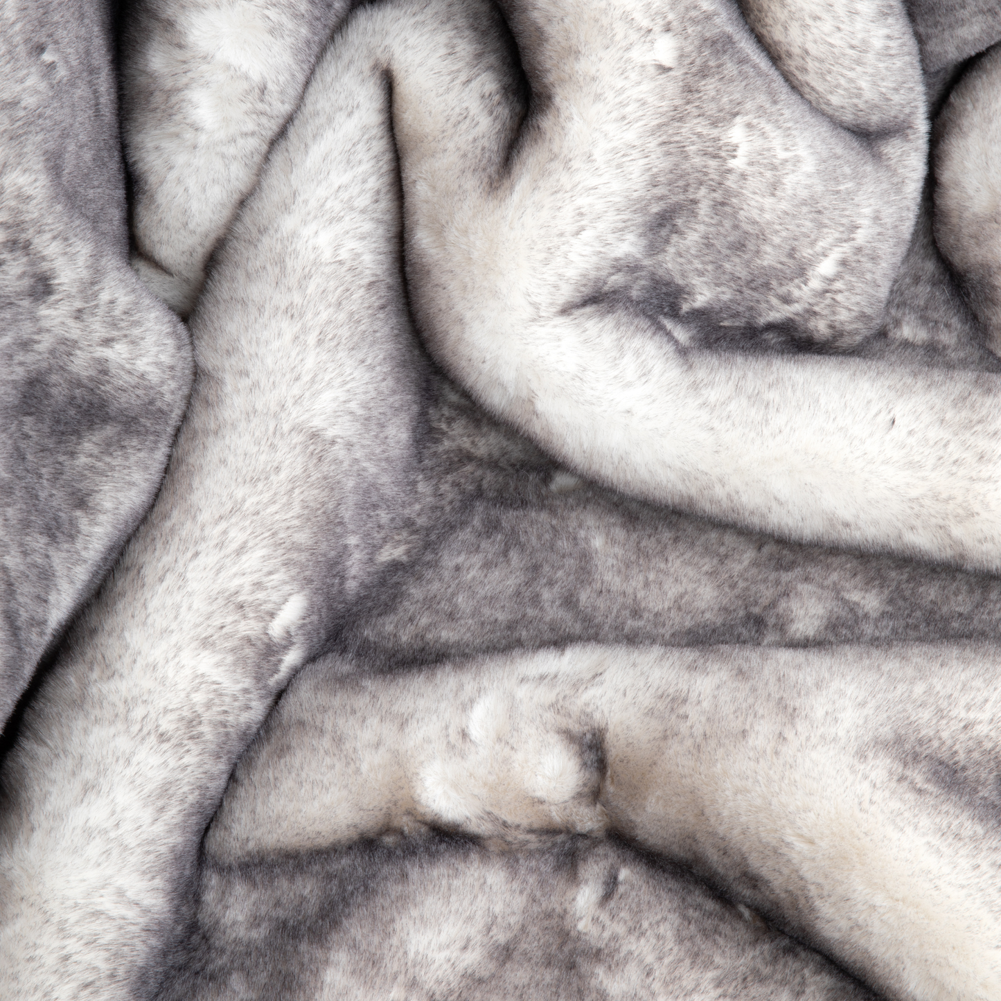 PupProtector™ Luxe Waterproof Bed Runner - Ultra Soft Chinchilla Dog Blanket Paw.com