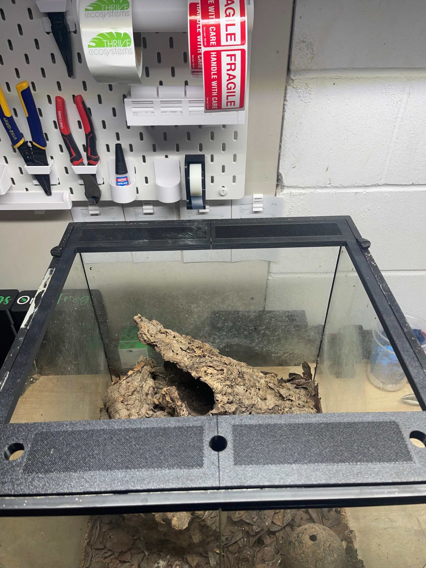 Custom Replacement Top for 18" Exo Terra Terrariums – Humidity Retaining with Fly-Proof Ventilation 18" Full Frame Yes Thrive Ecosystems