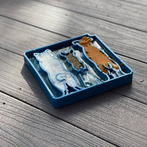 Waiting Dogs eTray - Shallow Slow Feeder Bowl for Enrichment | USA Made ETRAY SodaPup/True Dogs, LLC