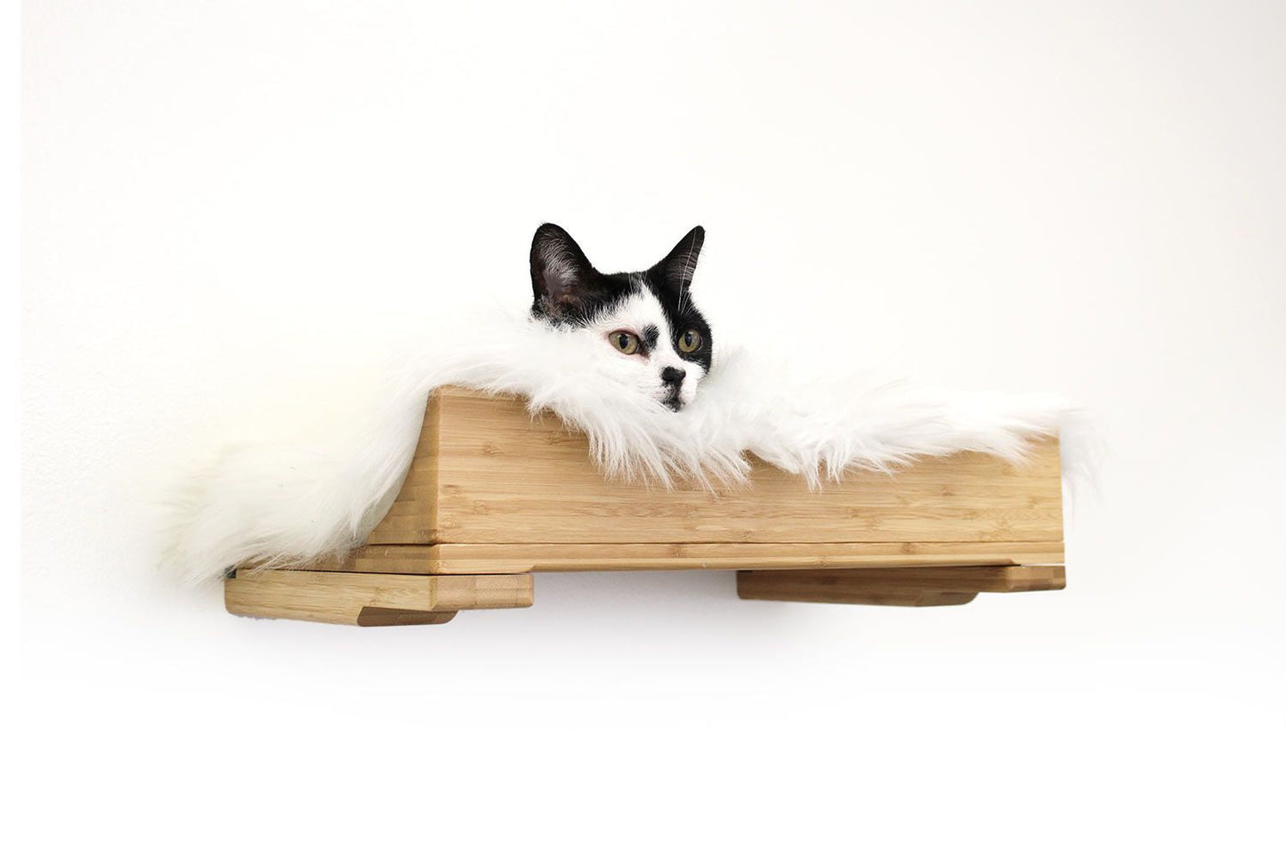 The Cat Nest Bed Natural Bamboo Cream Plush 18" Solid Shelf Cat shelves/bed Catastrophic Creations