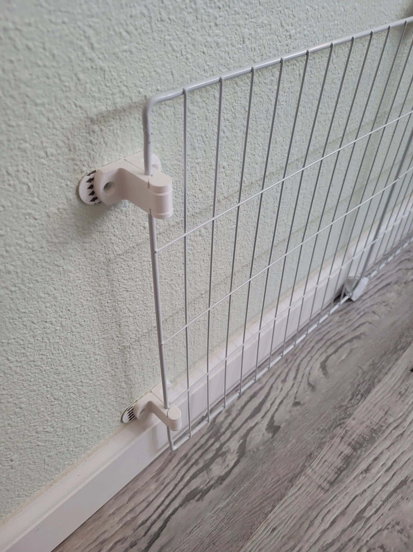 C&C Cage Wall Mount Brackets - Long Design (4-Pack) – Guinea Pigs, Ferrets & Small Pets Pet Hardware Bunny Business